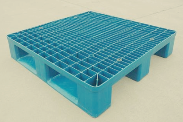 雙面網(wǎng)格塑料托盤(pán)的使用注意事項(xiàng)